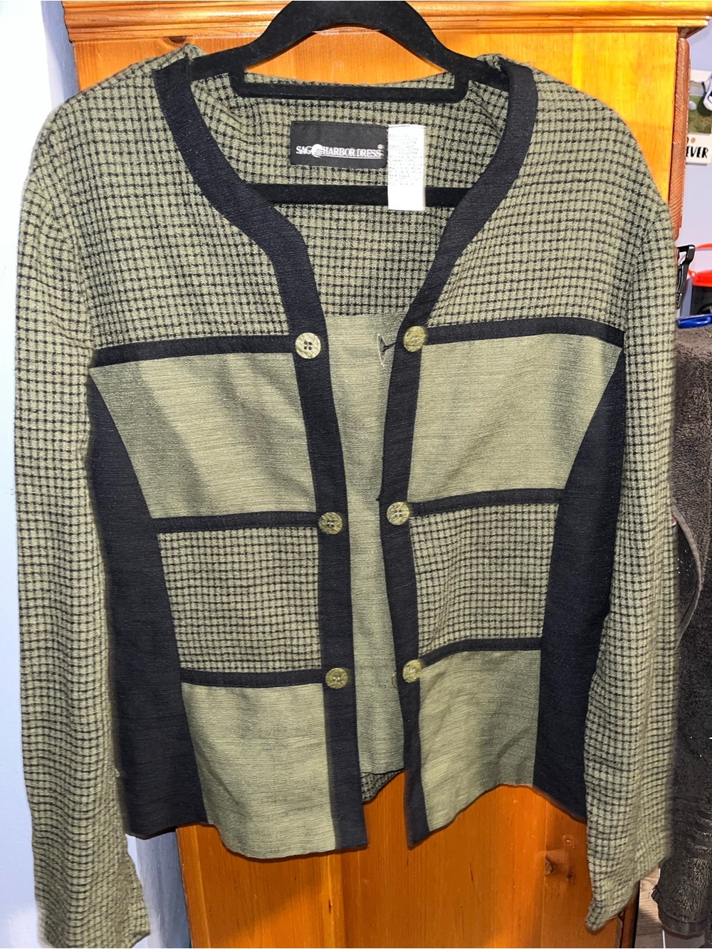 Sag Harbor Olive and Black Knit Patchwork Blouse